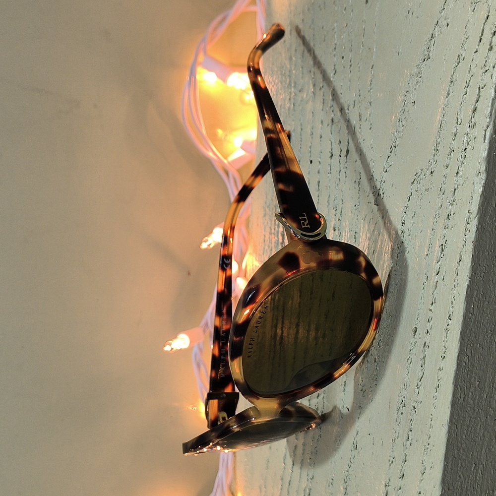 Women's Ralph Lauren Tortoise Shell Gold Sunglasses with Case & Clean